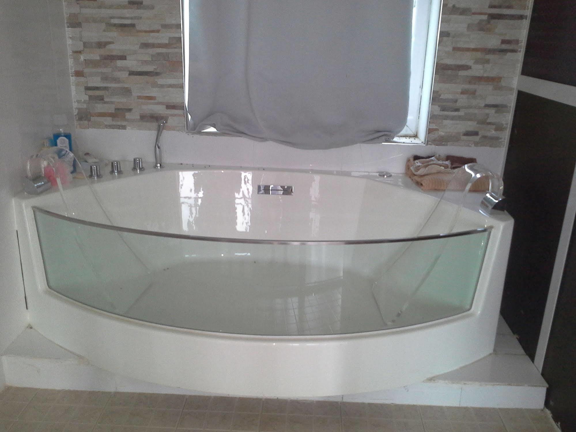 Volta Hotel Akosombo Extérieur photo