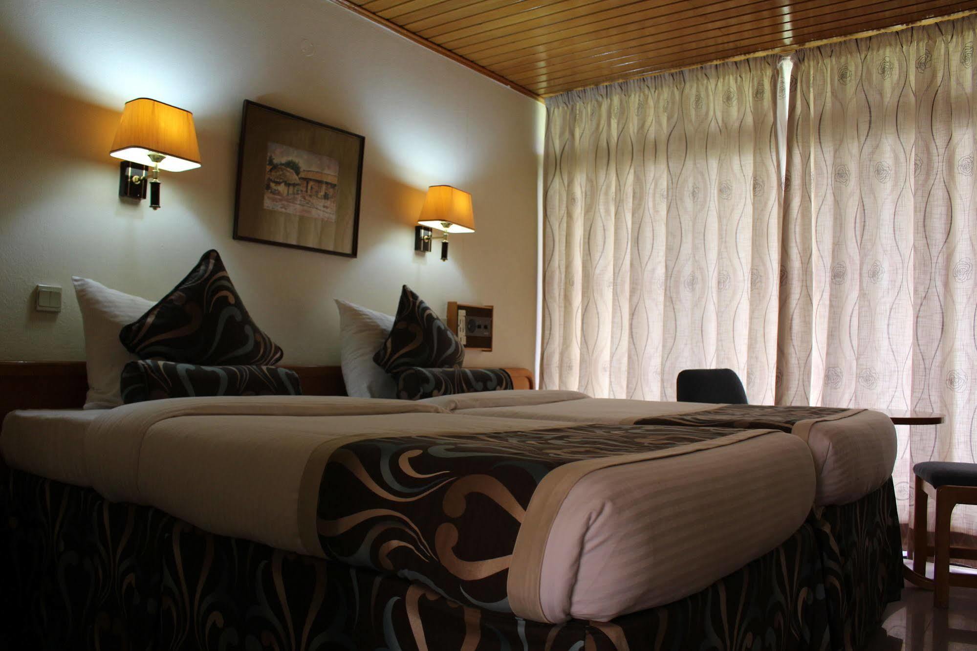 Volta Hotel Akosombo Extérieur photo